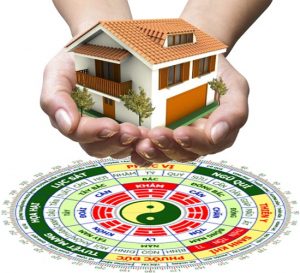 xay-nha-huong-dong-hop-tuoi-nao